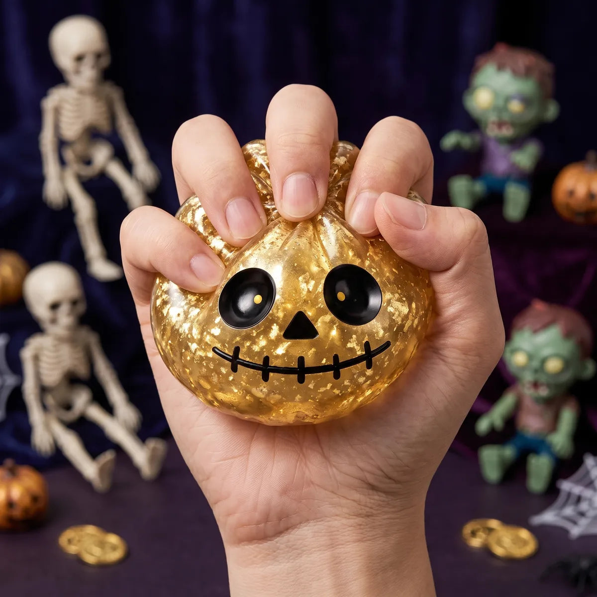 Golden Zombie Halloween Dumpling Squishy - Image 4
